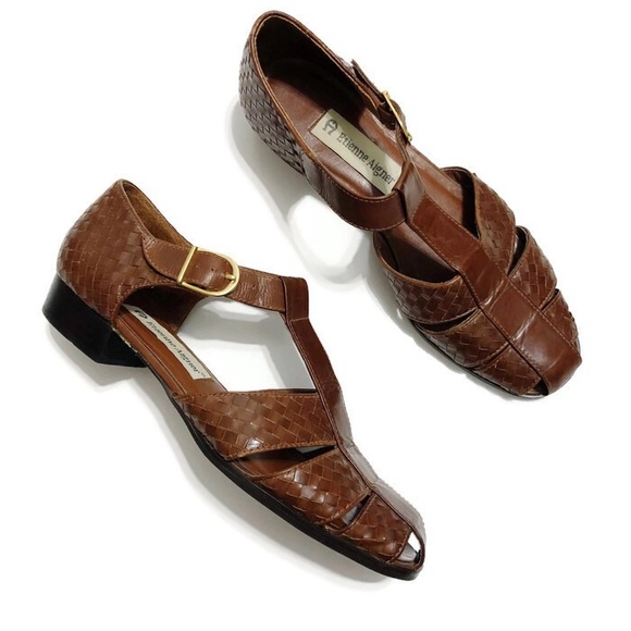 vintage etienne aigner sandals